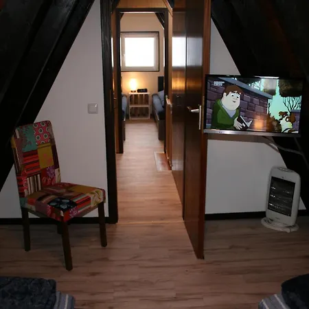 Eifelferienhaus Wald- Und Wiesenblick Nyaraló *